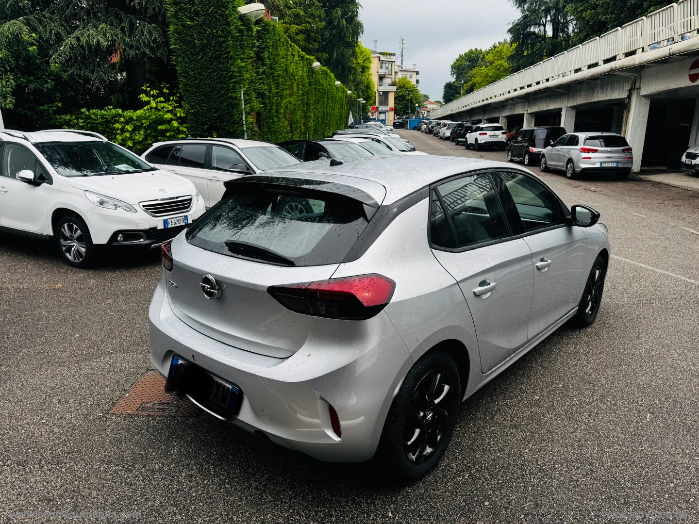 Corsa 1.2 Blitz Edition - immagine 26