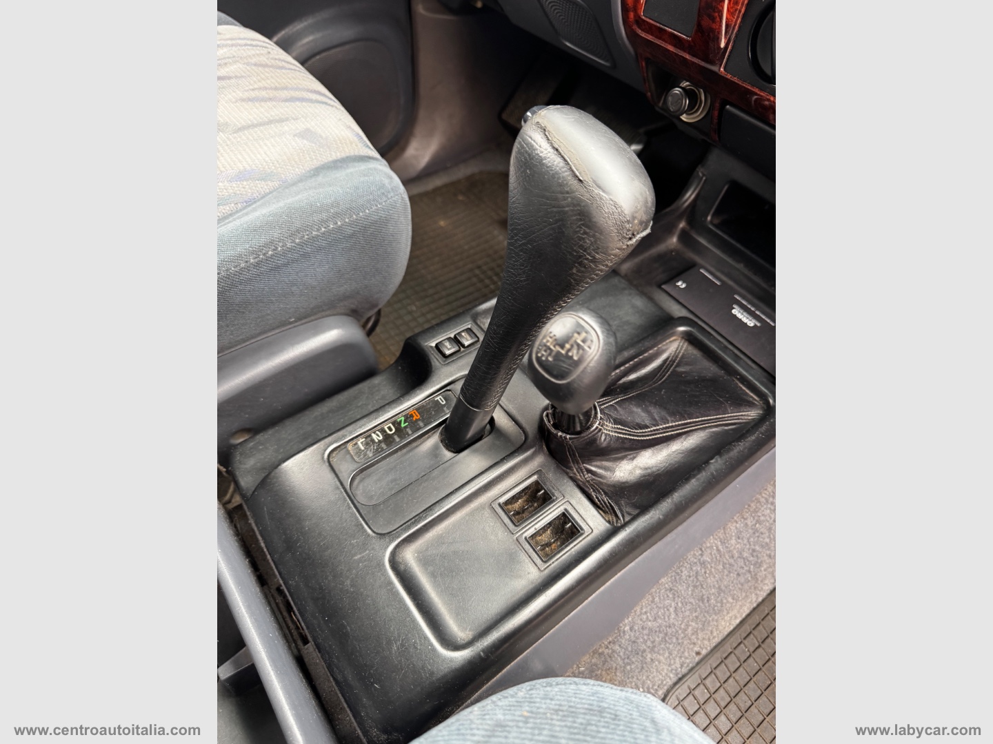 Land Cruiser 3.0 TD 3p. KZJ90 GX - immagine 26