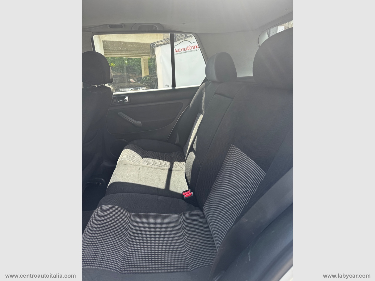 Golf 1.6 5p. Highline - immagine 26