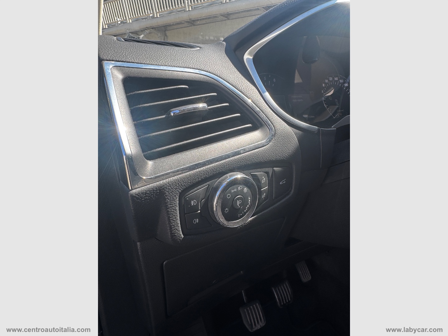 S-Max 2.0 EcoBlue 150 CV S&S 7p. Tit.Bs - immagine 26