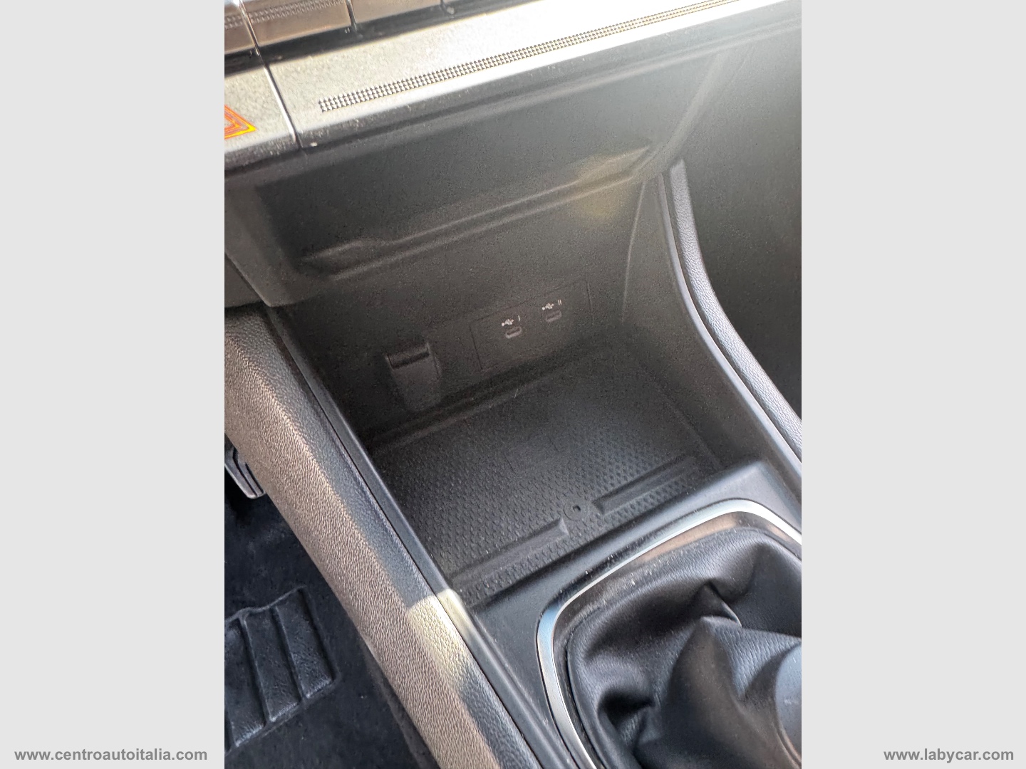 Captur TCe 90 CV Techno - immagine 26