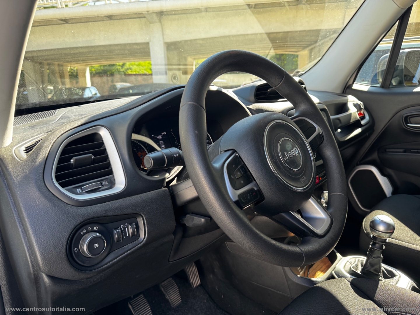 Renegade 2.0 Mjt 4WD Active Drive Sport - immagine 26