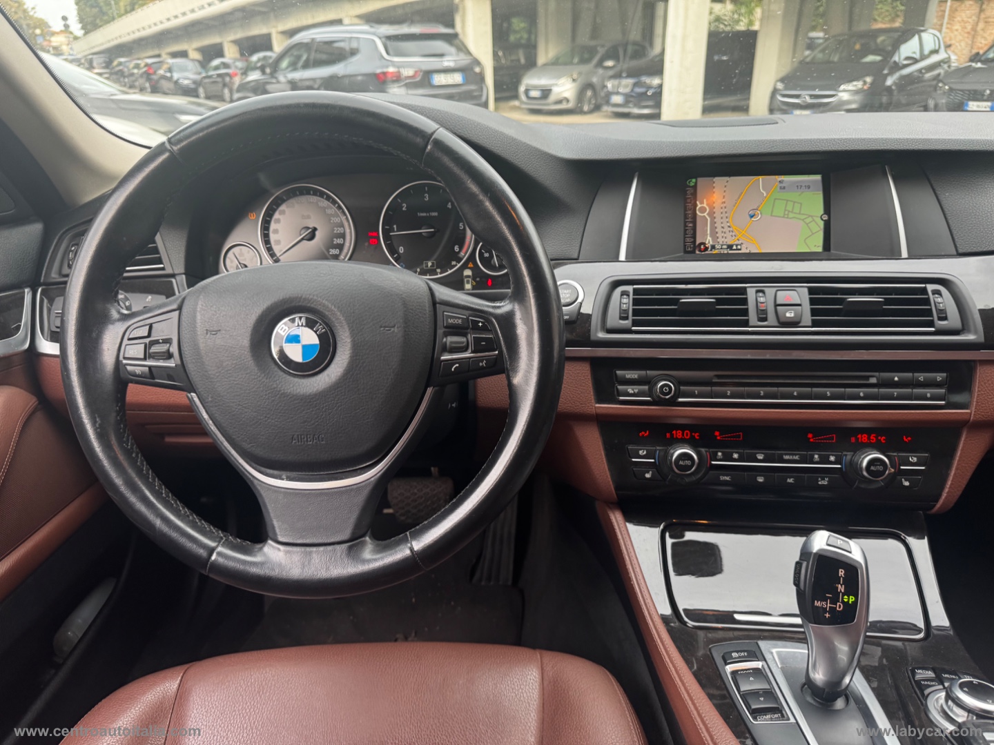520d xDrive Touring - immagine 26