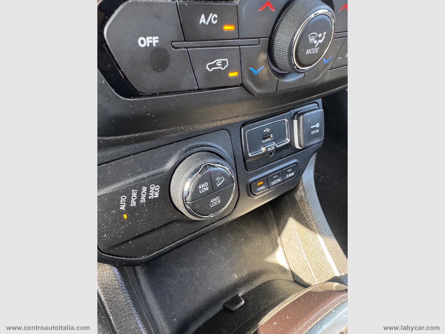 Renegade 1.3 T4 PHEV 4xe S - immagine 26