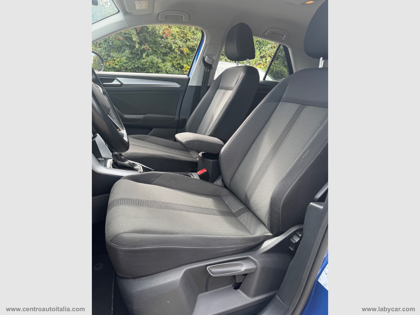 T-Roc 1.5 TSI ACT DSG Business BMT - immagine 26
