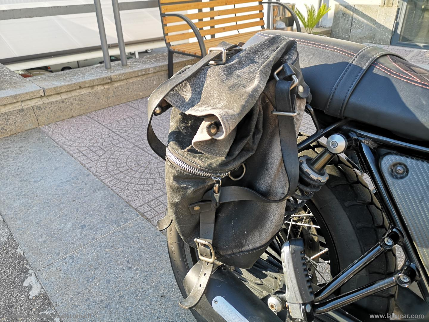 V7 III LIMITED RATE AUTO MOTO SCOOTER - immagine 26