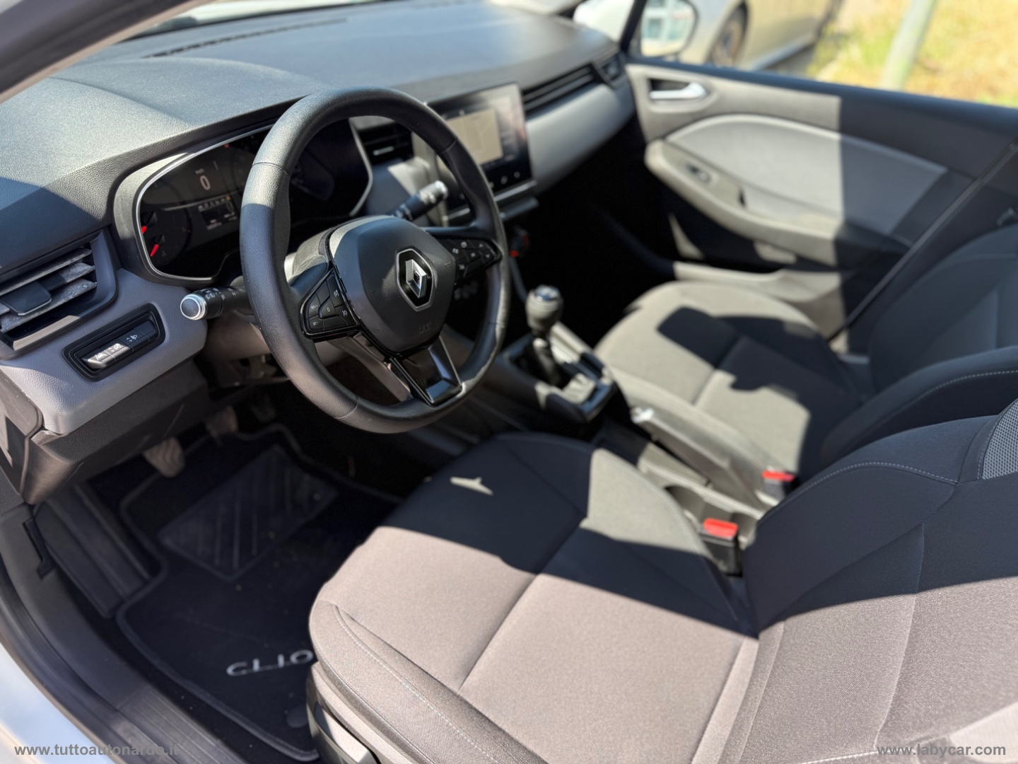 Clio Blue dCi 8V 85 CV 5p. Business - immagine 26