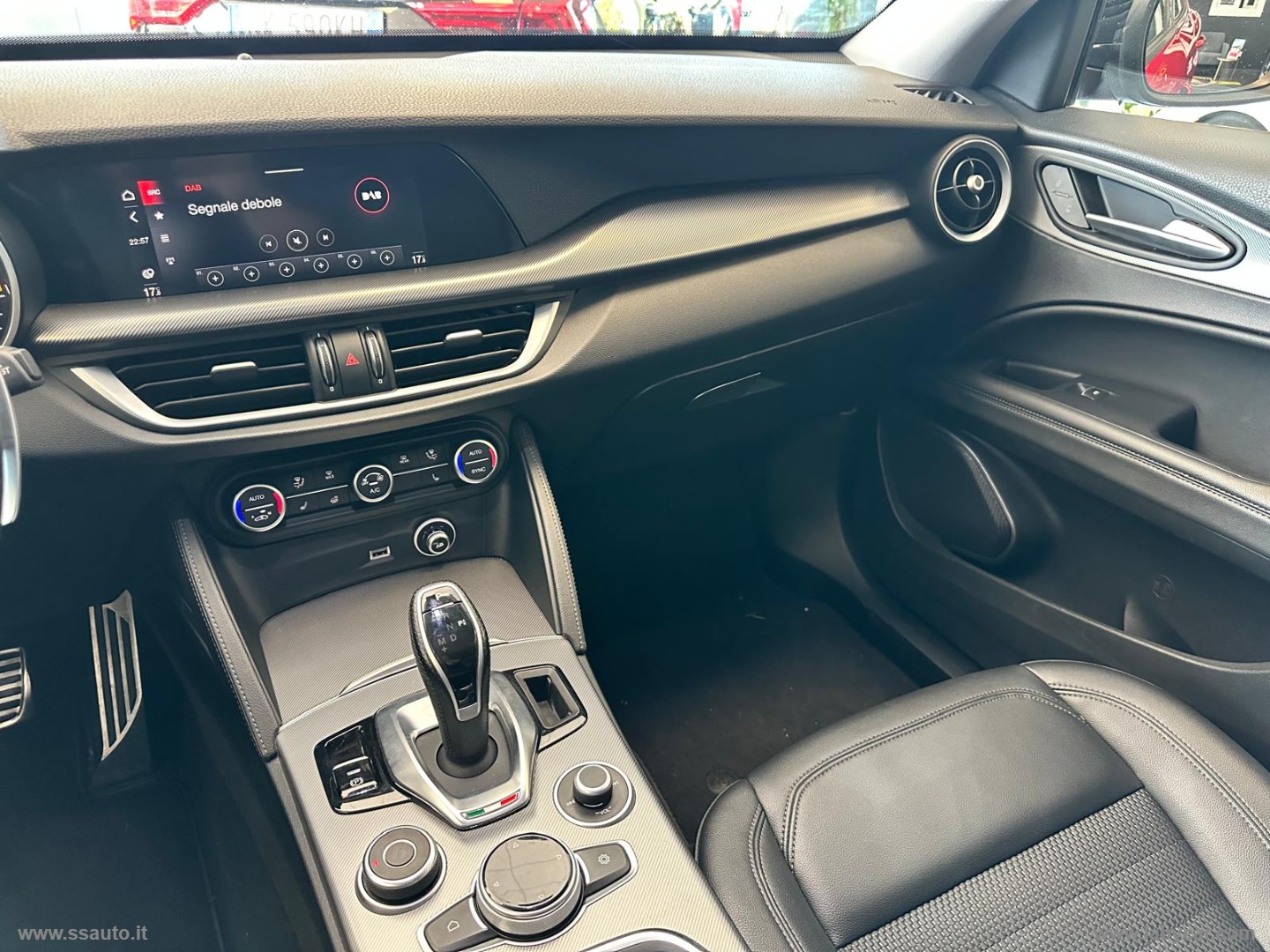 Stelvio 2.2 T.diesel 190CV AT8 Q4 Sprint NESSUN VINCOLO DI FINANZIAMENTO - immagine 26