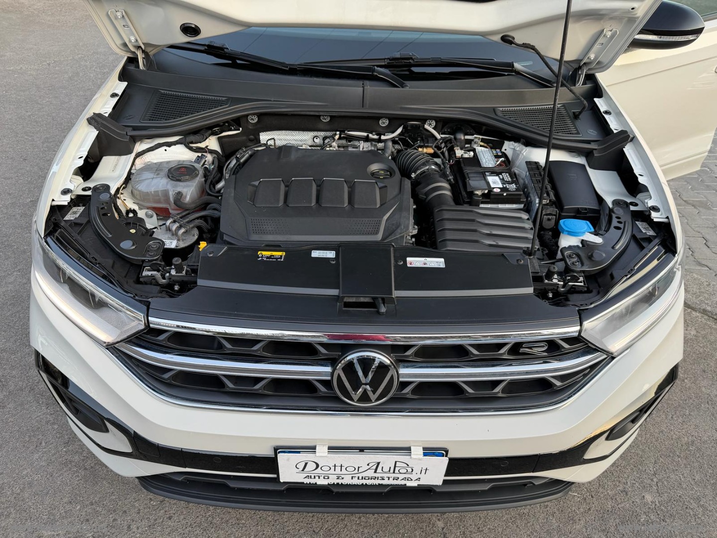 T-Roc 2.0 TDI SCR R-Line - immagine 26