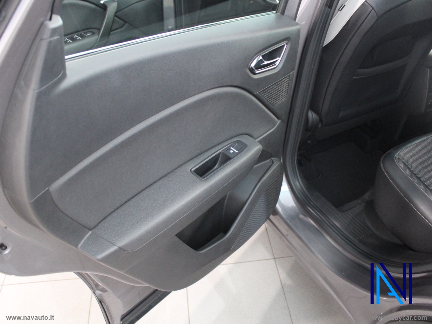 Captur Blue dCi 8V 95 CV Intens - immagine 26