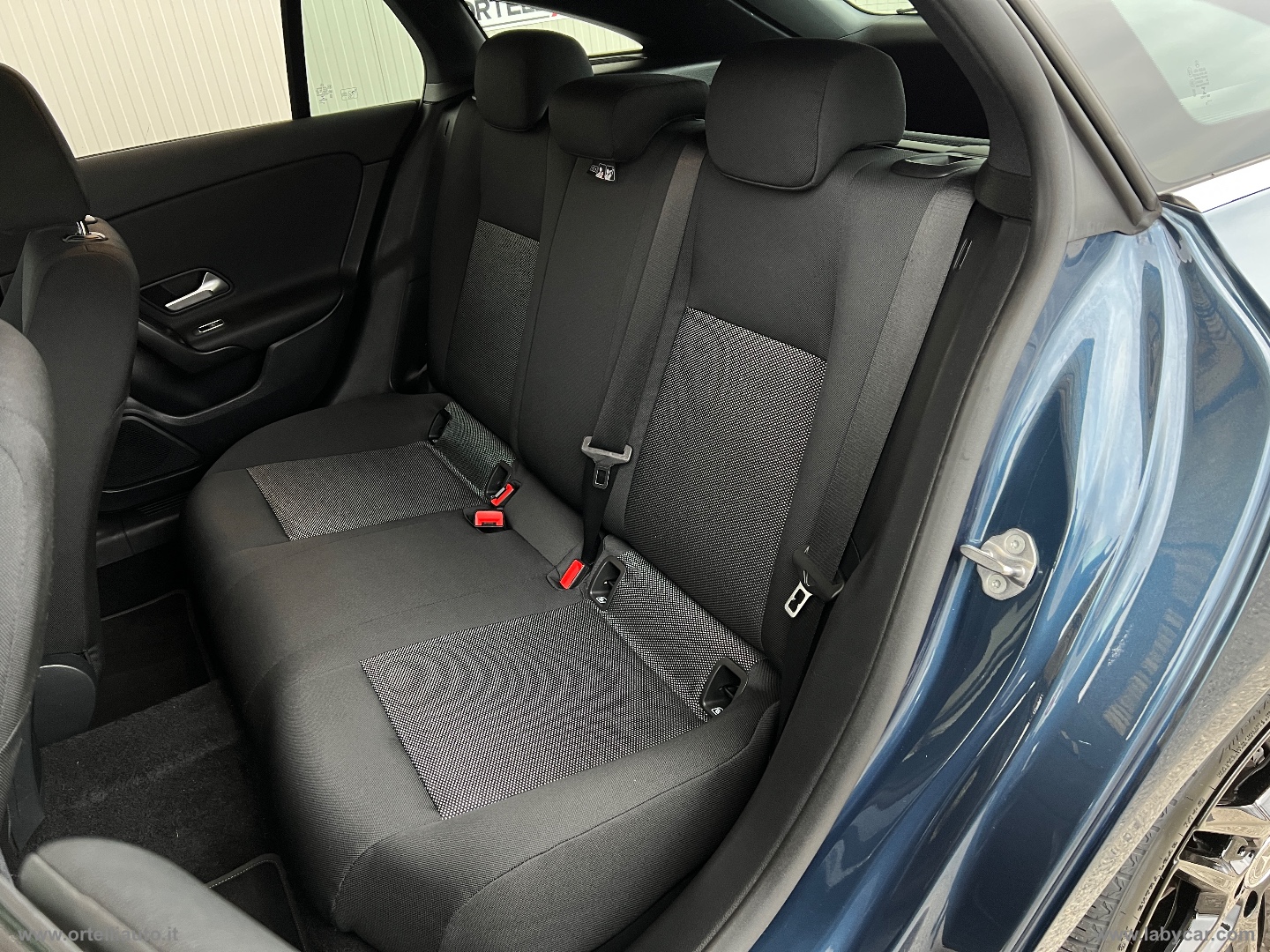 CLA 200 d Aut. Shooting Brake Business IVA DEDUCIBILE - immagine 27