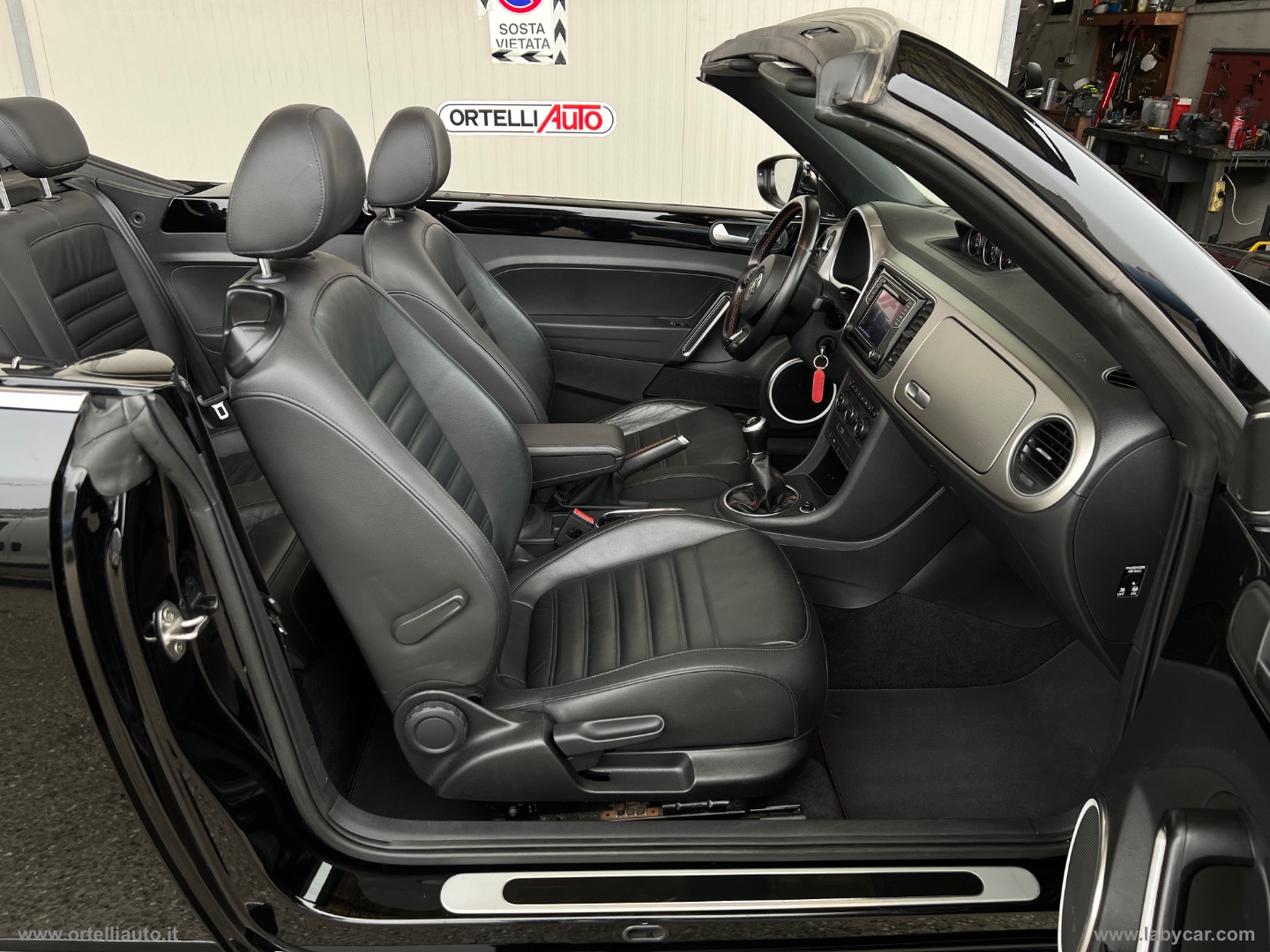 Maggiolino Cabrio 1.2 TSI Design BMT - immagine 27