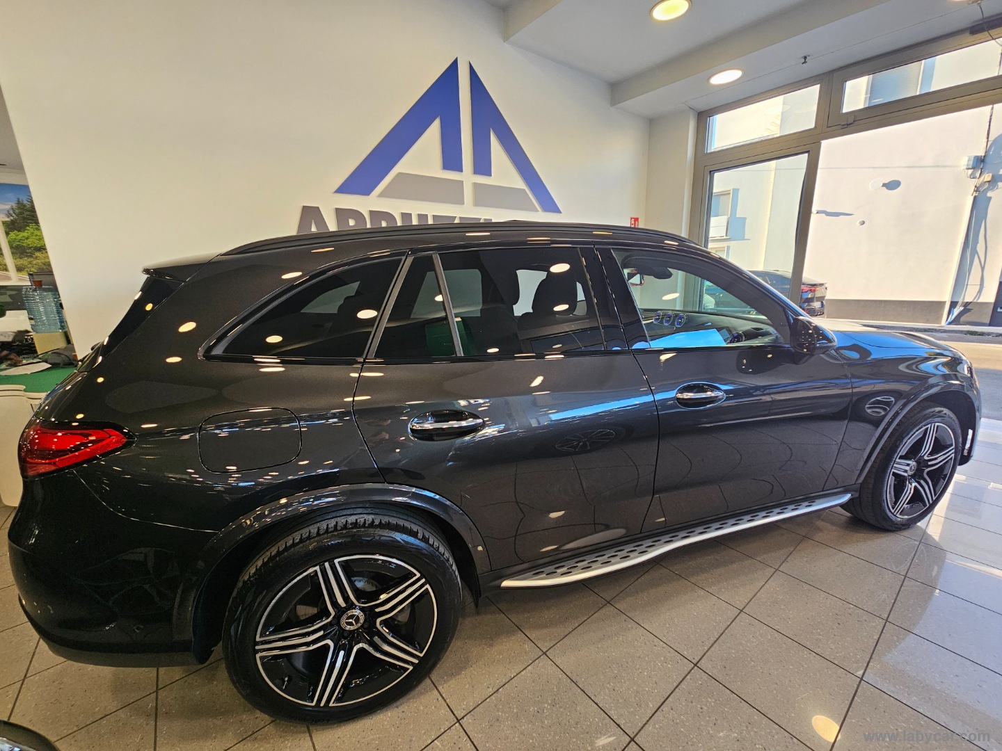GLC 300de 4M Plug-in Hyb. AMG Pr. Plus - immagine 27