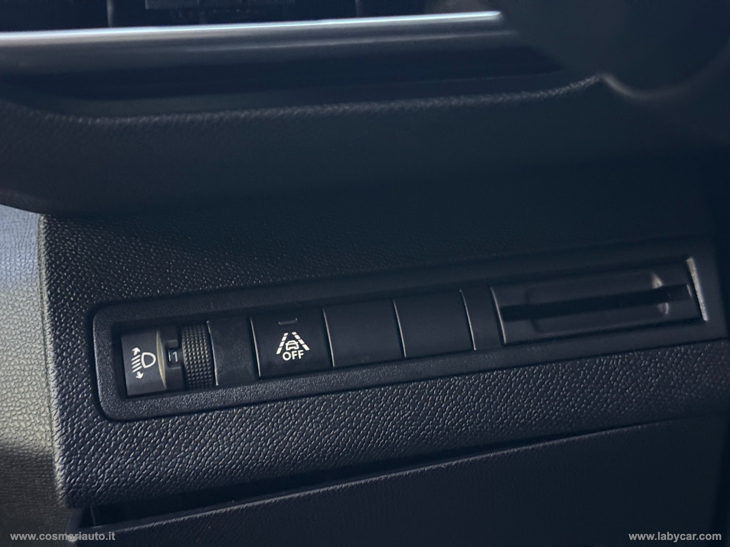 3008 BlueHDi 130 S&S EAT8 Active Pack - immagine 27