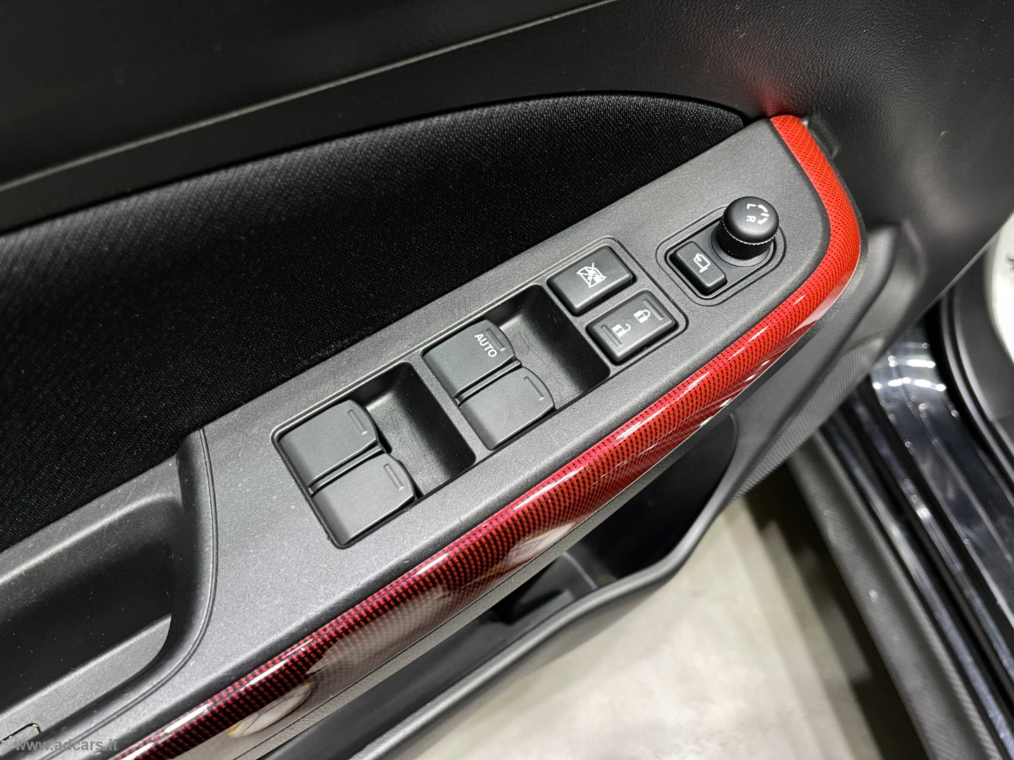 Swift Sport 1.4 Boosterjet *BOOK SERVICE SUZUKI*VERSIONE FUORI PRODUZIONE* - immagine 27