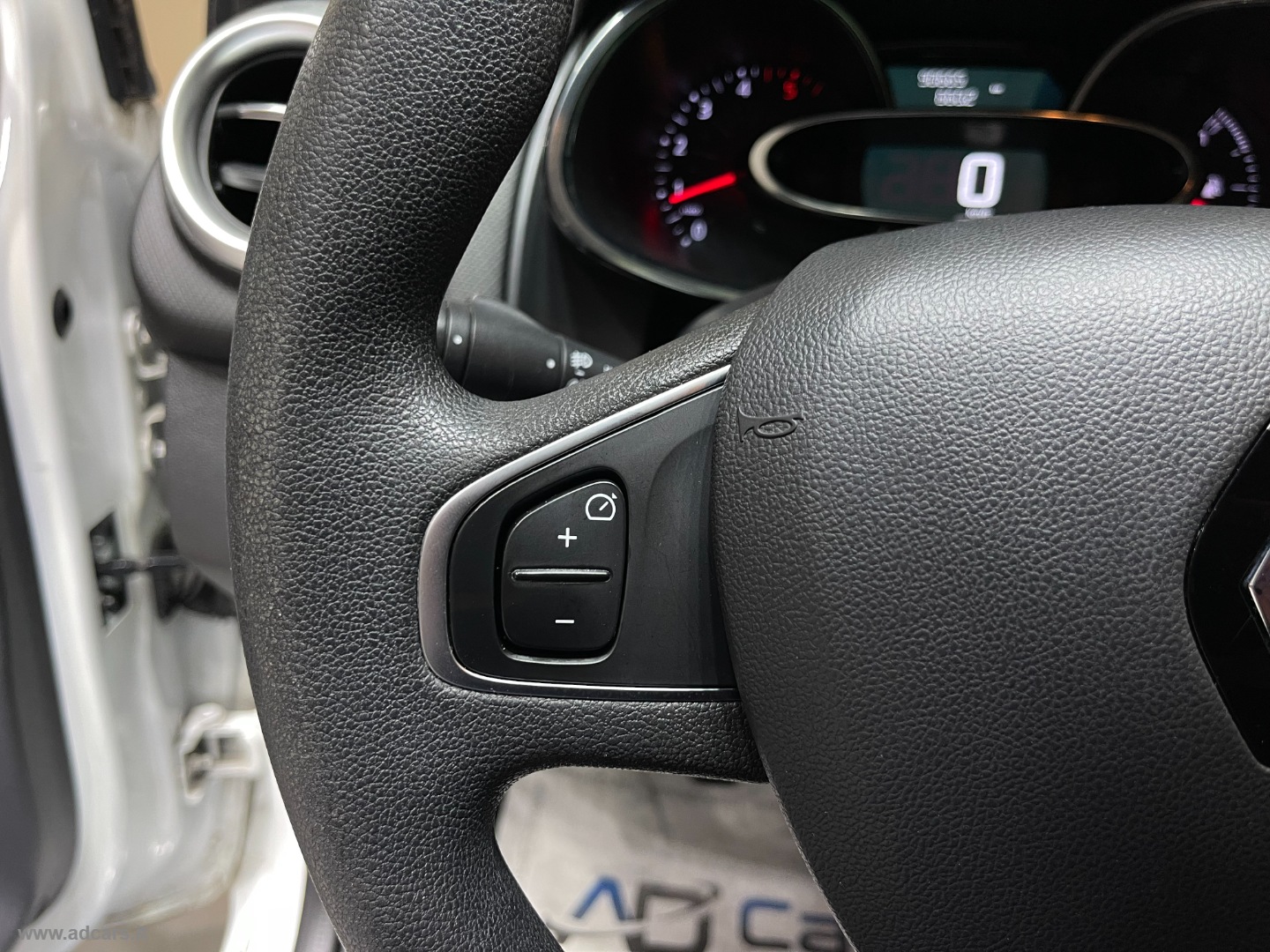 Clio dCi 8V 75 CV S&S 5p. Energy Duel *NEOPATENTATI*SENSORI*TELECAMERA* - immagine 27