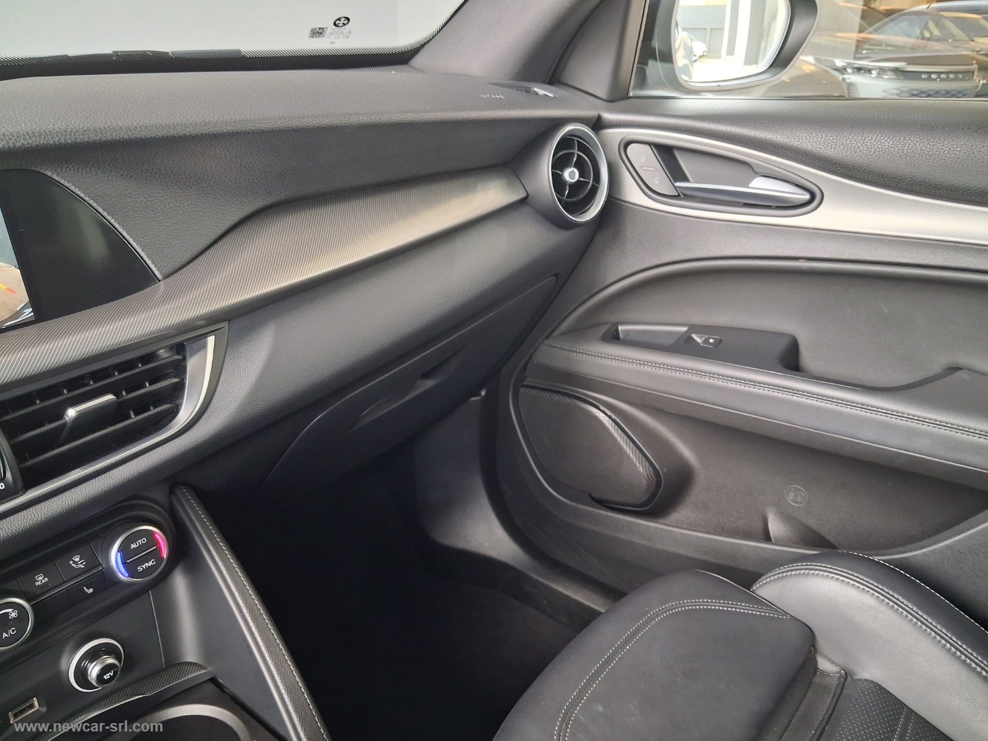 Stelvio 2.2 T.diesel 210CV AT8 Q4 Veloce - immagine 27