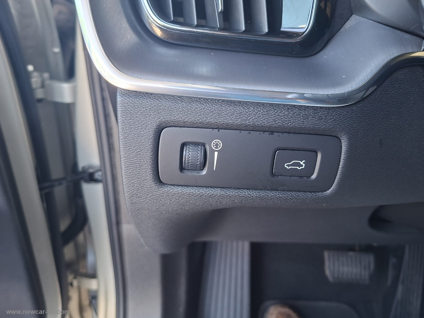 XC60 B4 Geartronic Momentum - immagine 27