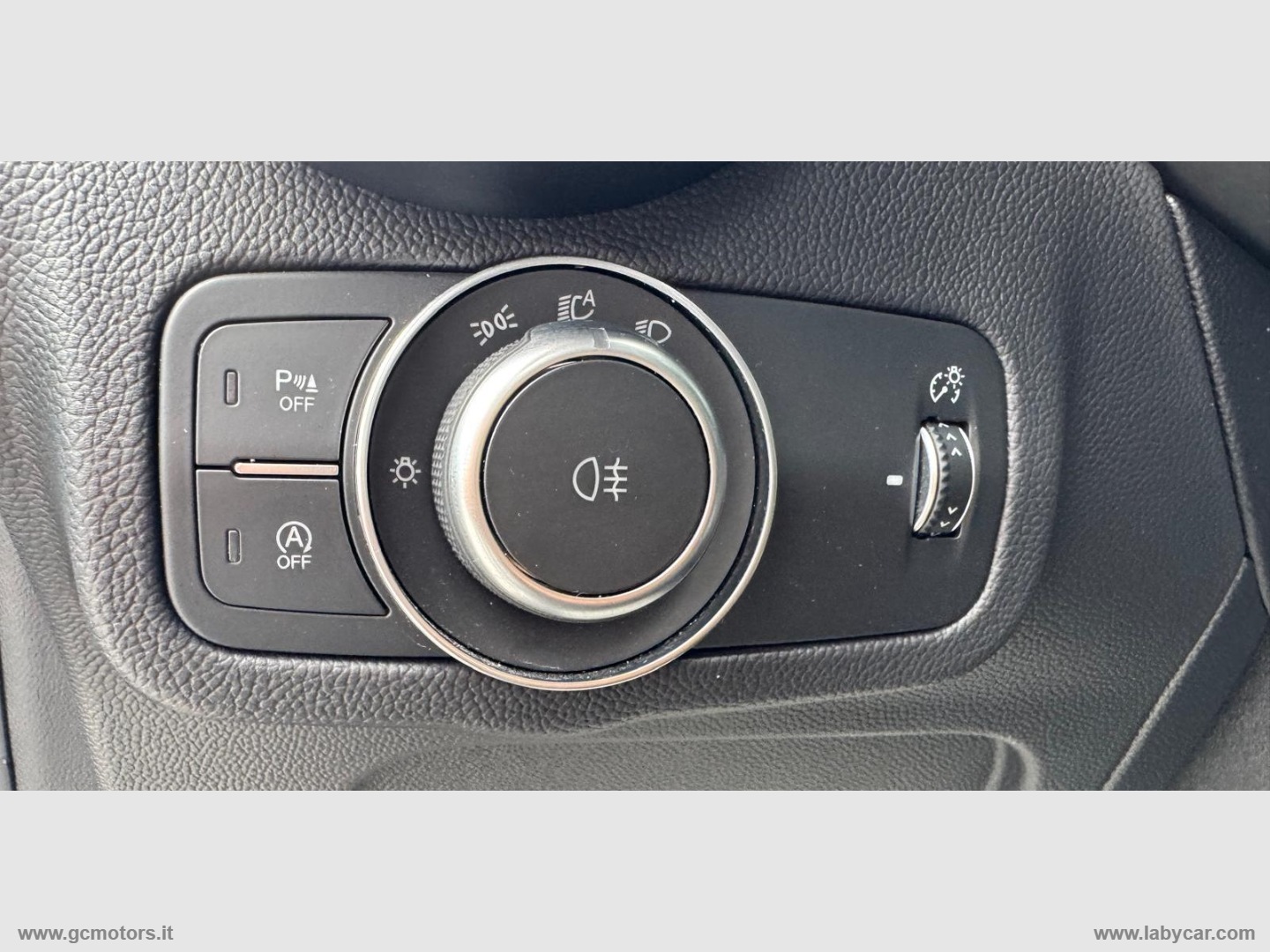 Alfa Romeo Stelvio Stelvio 2.2 T.d. 160CV AT8 RWD Sprint - Immagine 27