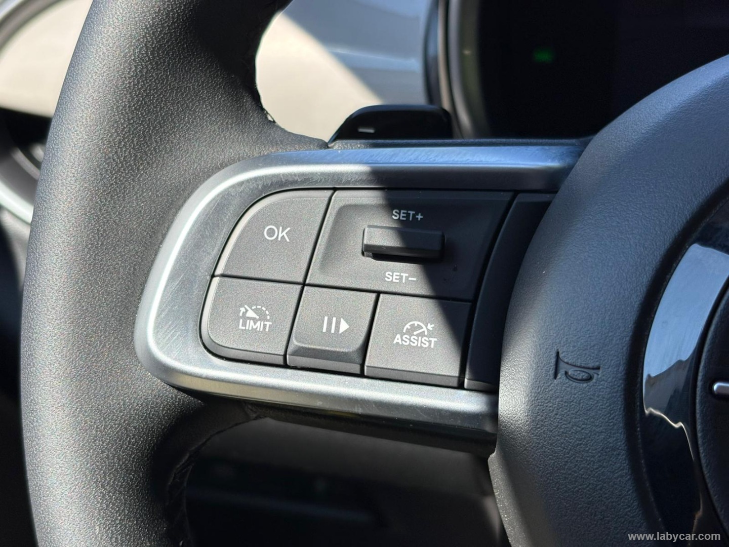 Fiat 600 Hybrid 145 CV DCT MHEV Icon - Immagine 27