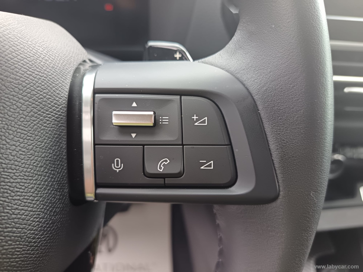 Citroën C4 Hybrid 145 e-DCS6 Plus - Immagine 27