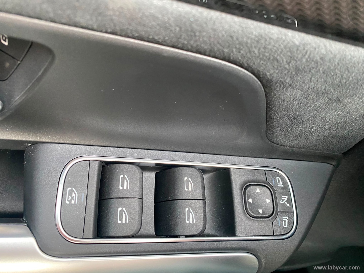 Mercedes-Benz Classe GLA GLA 200 d Automatic AMG Line Extra - Immagine 27