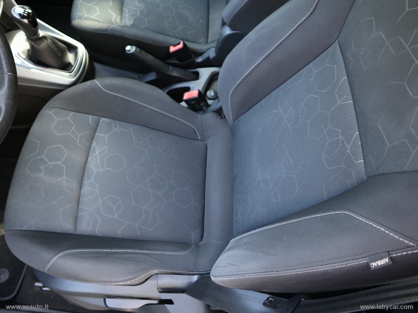 B-Max 1.0 EcoBoost 100 CV Titanium - immagine 27