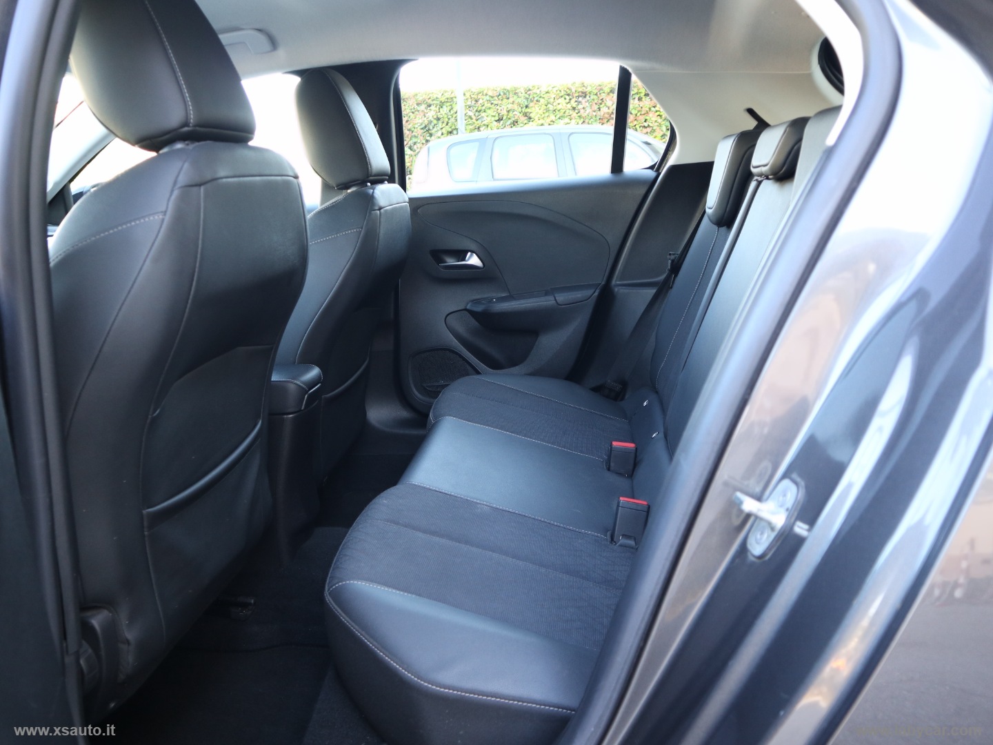 Corsa 1.2 100 CV Edition - immagine 27