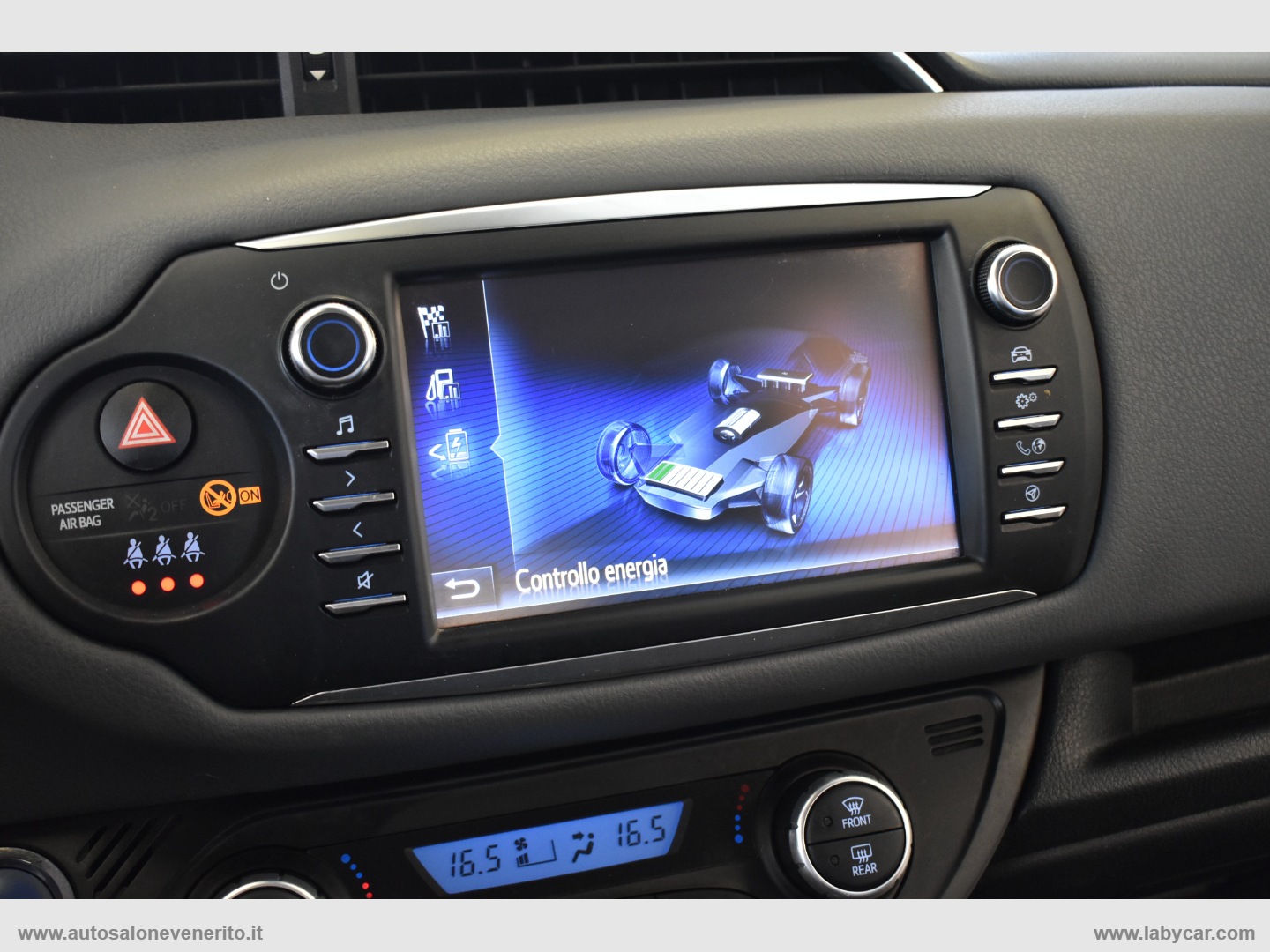 Yaris 1.5 Hybrid 5p. Active - immagine 27