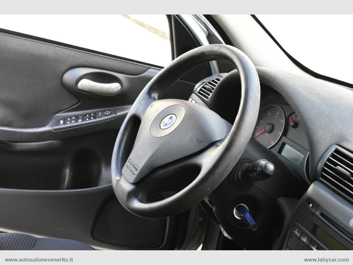 Stilo 1.9 JTD M.W. Dynamic - immagine 27