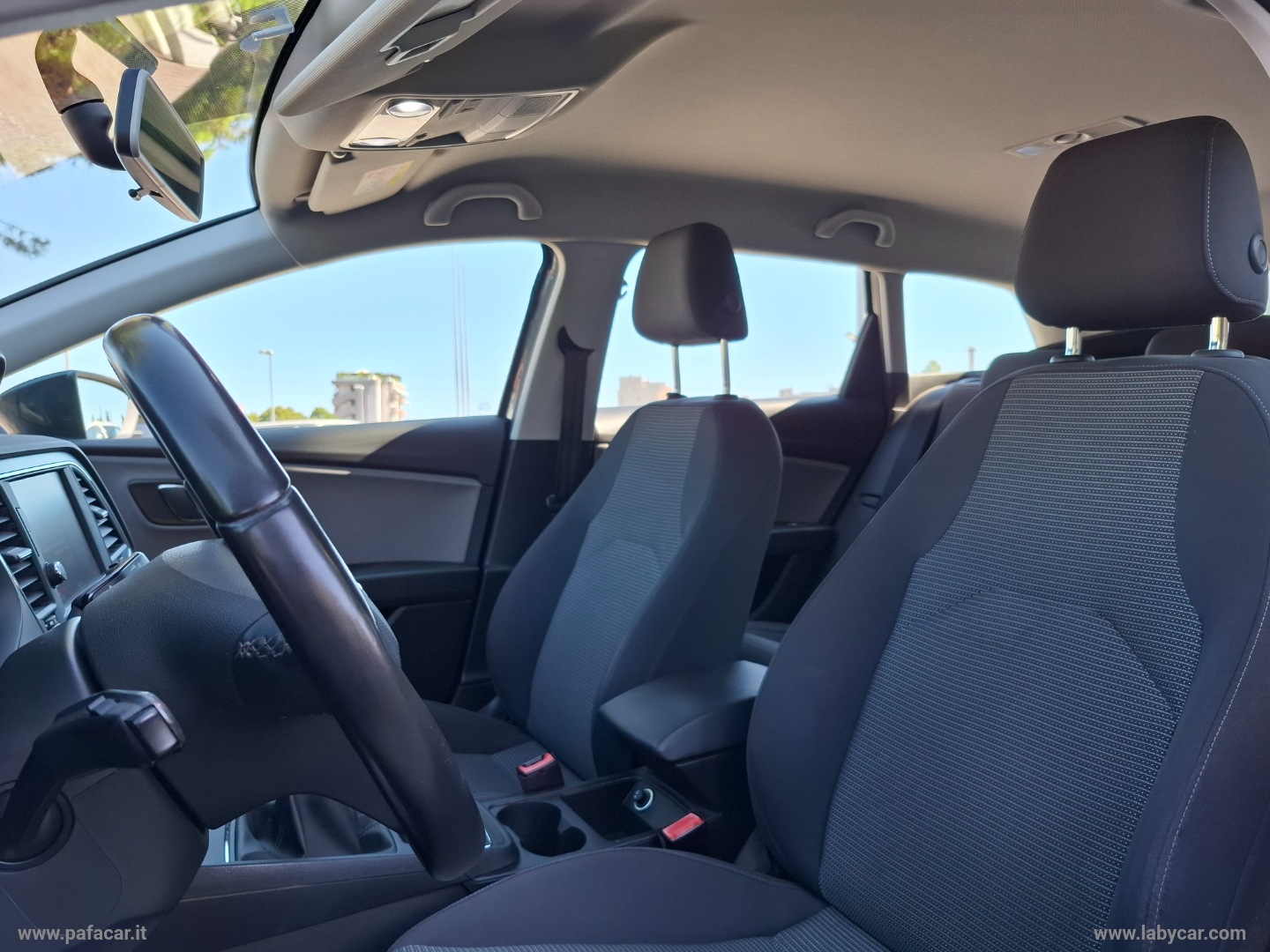 Leon 1.6 TDI 115 CV ST Business - immagine 27