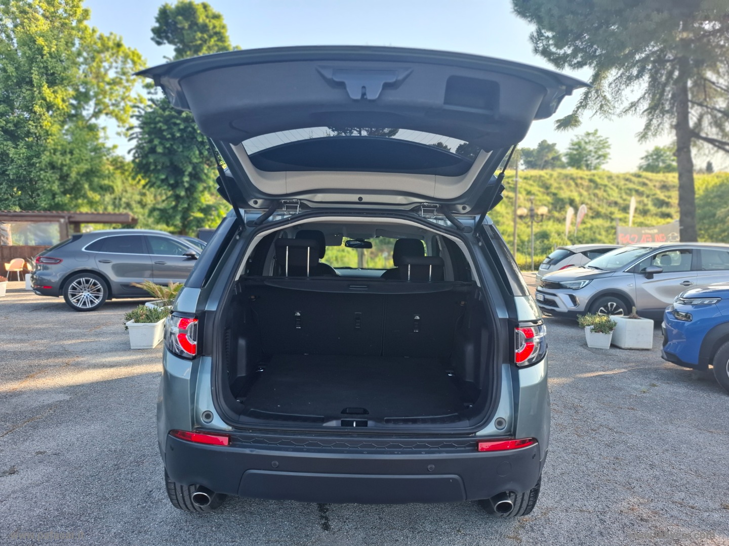 Discovery Sport 2.0 TD4 150 CV Pure - immagine 27