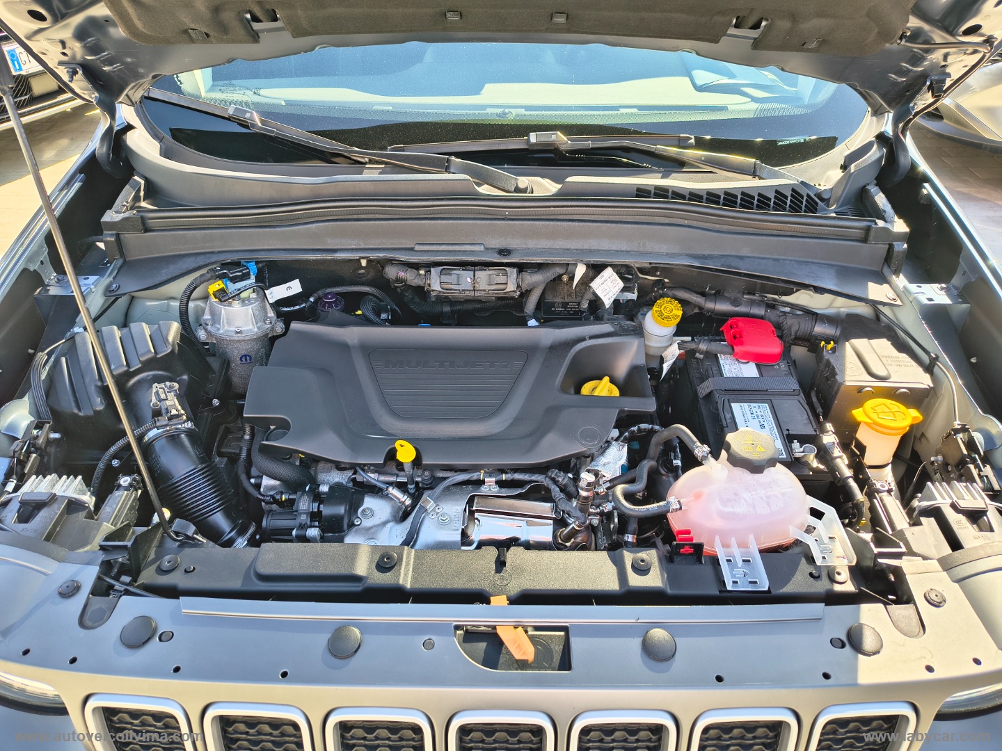 Renegade 1.6 Mjt 130CV Limited - immagine 27