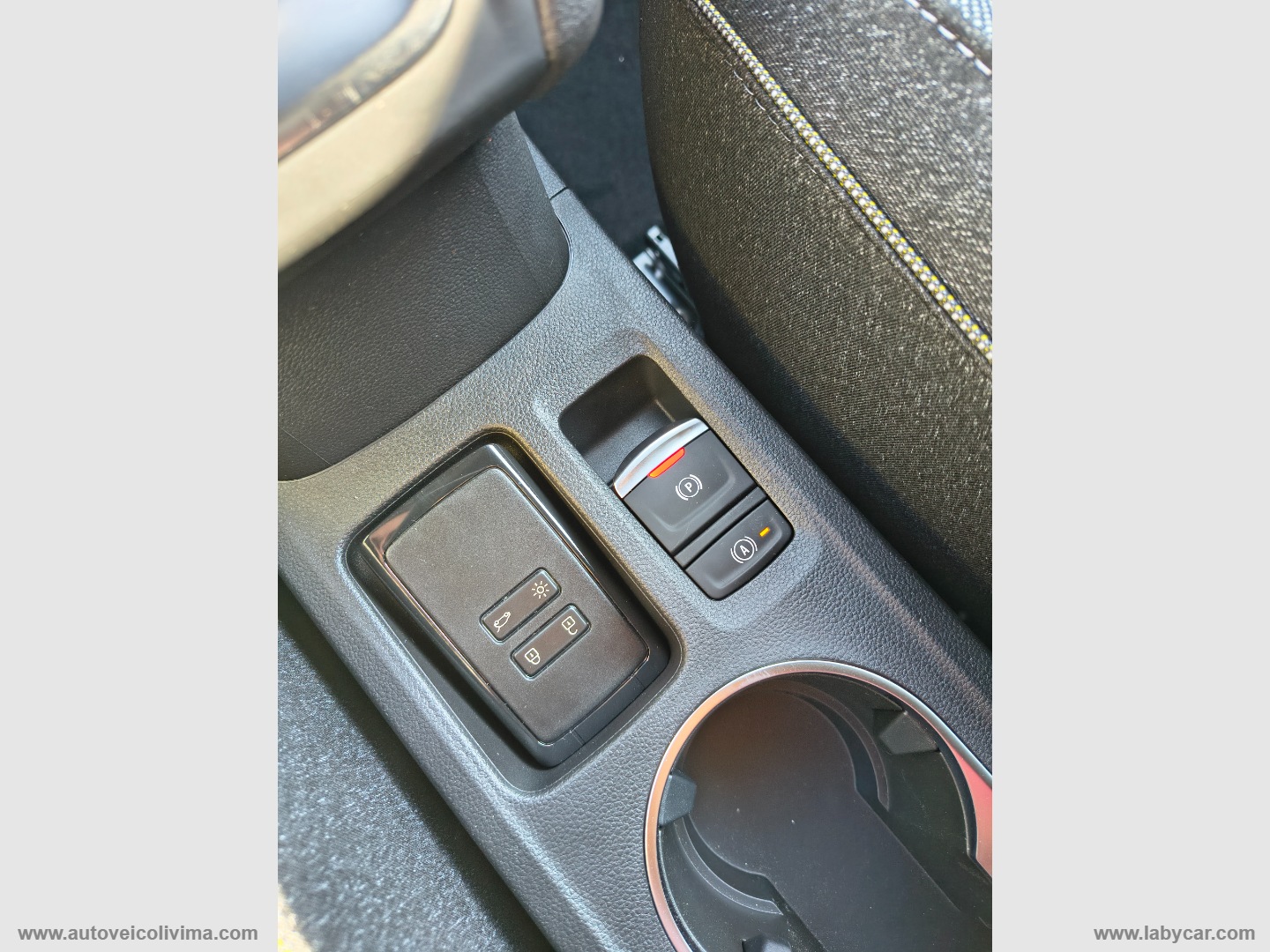 Captur Eco-G 120 CV Techno KM 0 ITALIA - immagine 27