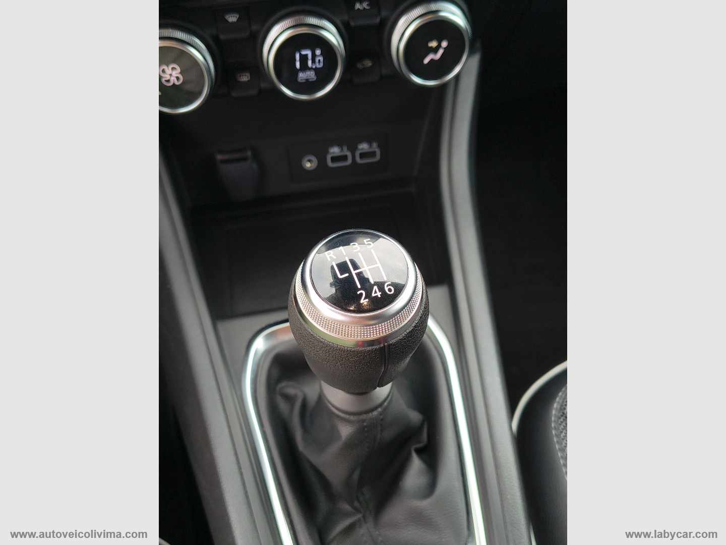 Captur TCe 100 CV GPL Techno - immagine 27