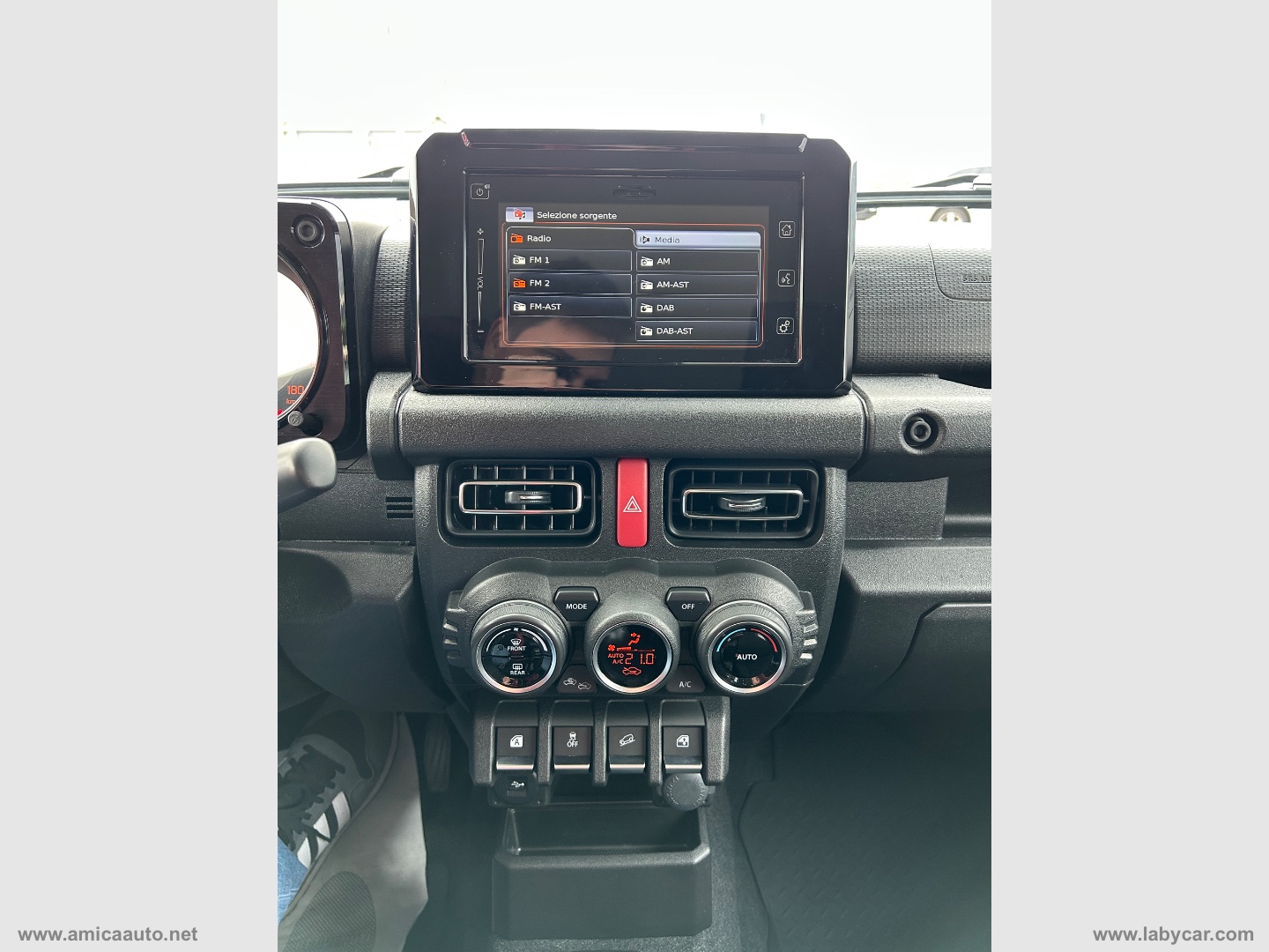 Jimny 1.5 5MT AUTOVETTURA 4 POSTI - Z-MODE LEGGERE NOTE - immagine 27