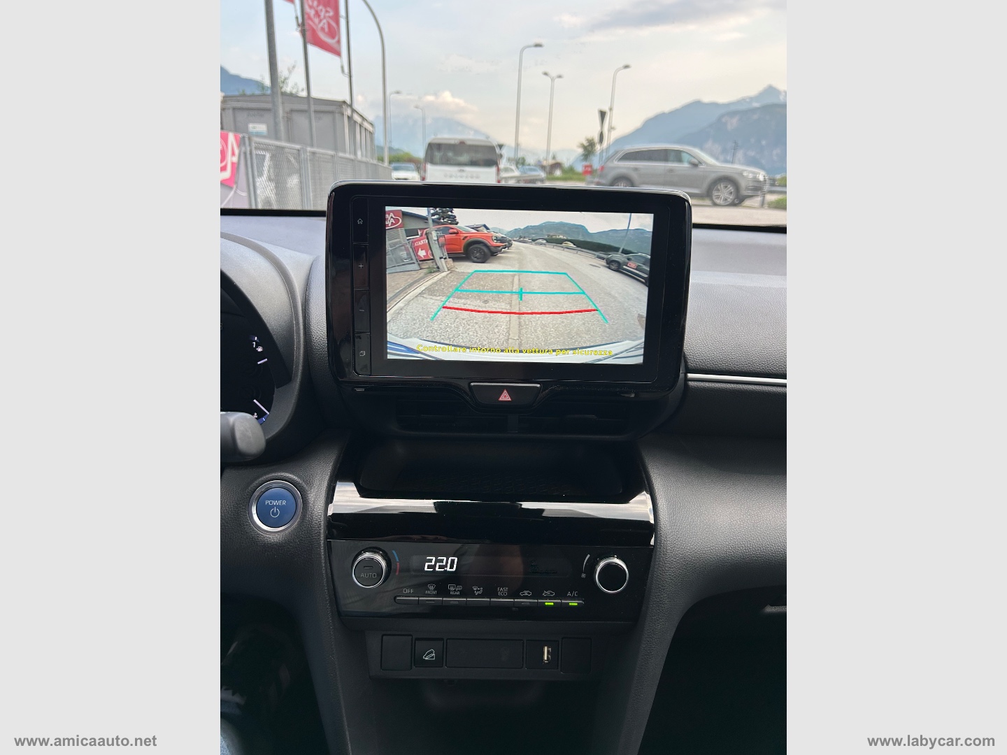 Yaris Cross 1.5 Hyb. 5p. E-CVT AWD Trend - immagine 27