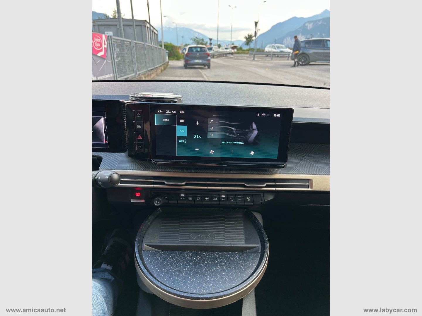 Ypsilon Hybrid e-DCT LX - immagine 27