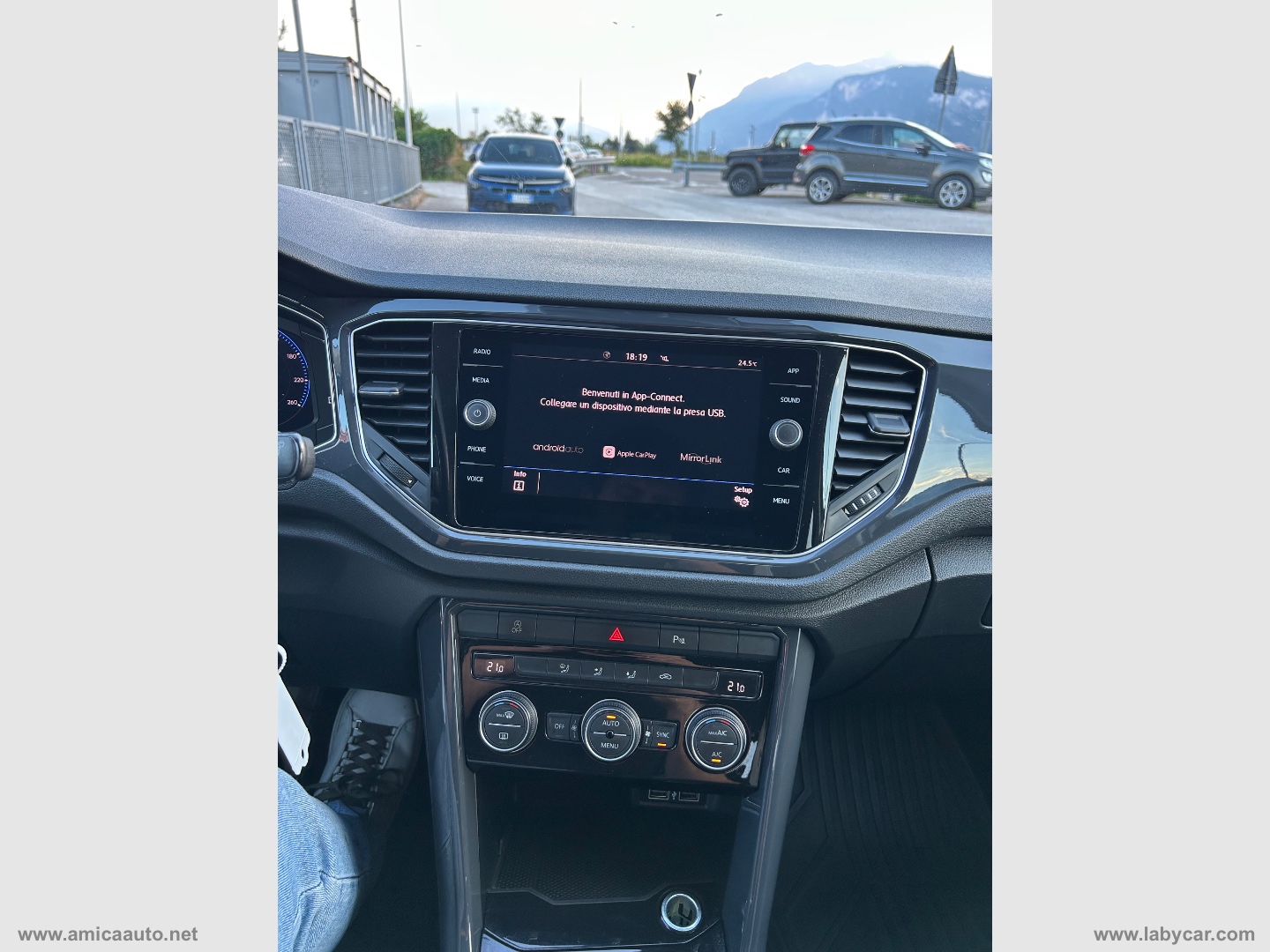 T-Roc 1.6 TDI SCR Advanced BlueMot.Tech. - immagine 27