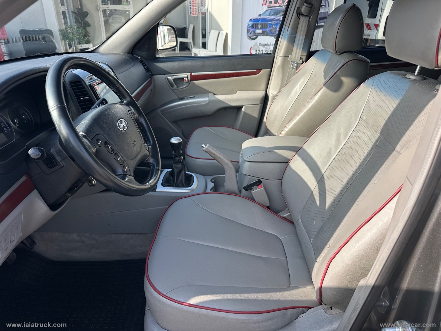 Santa Fe 2.2 CRDi VGT Active 5 p.ti - immagine 27