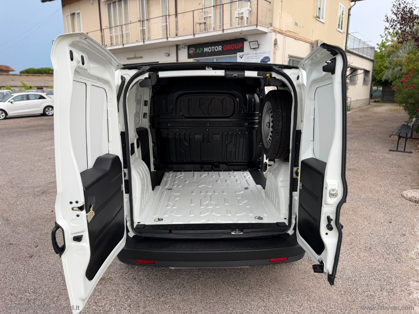Doblò 1.4 Nat.Pow. PC-TN Cargo Lounge - immagine 27