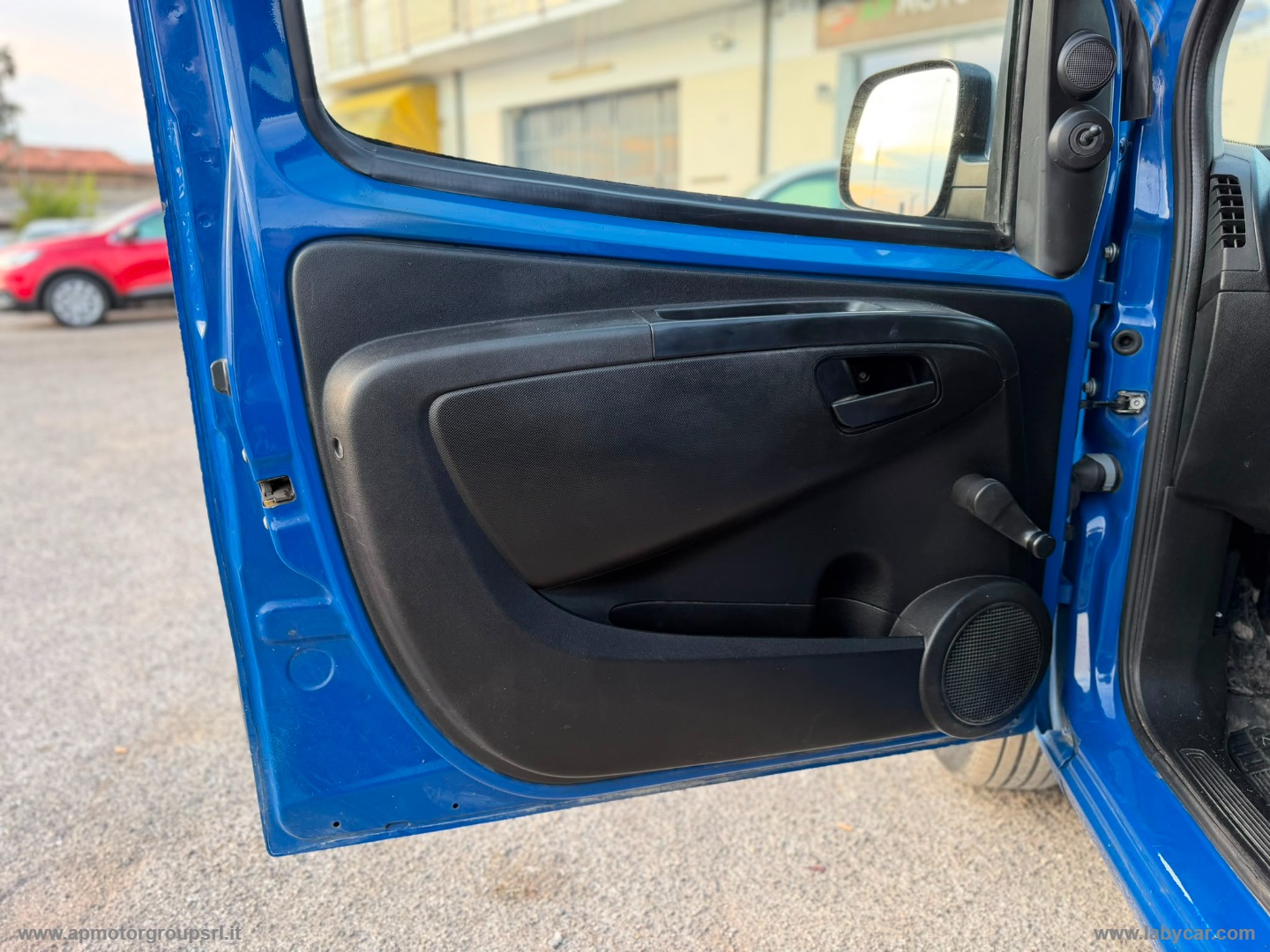 Fiorino 1.4 8V Furgone Natural Power SX - immagine 27