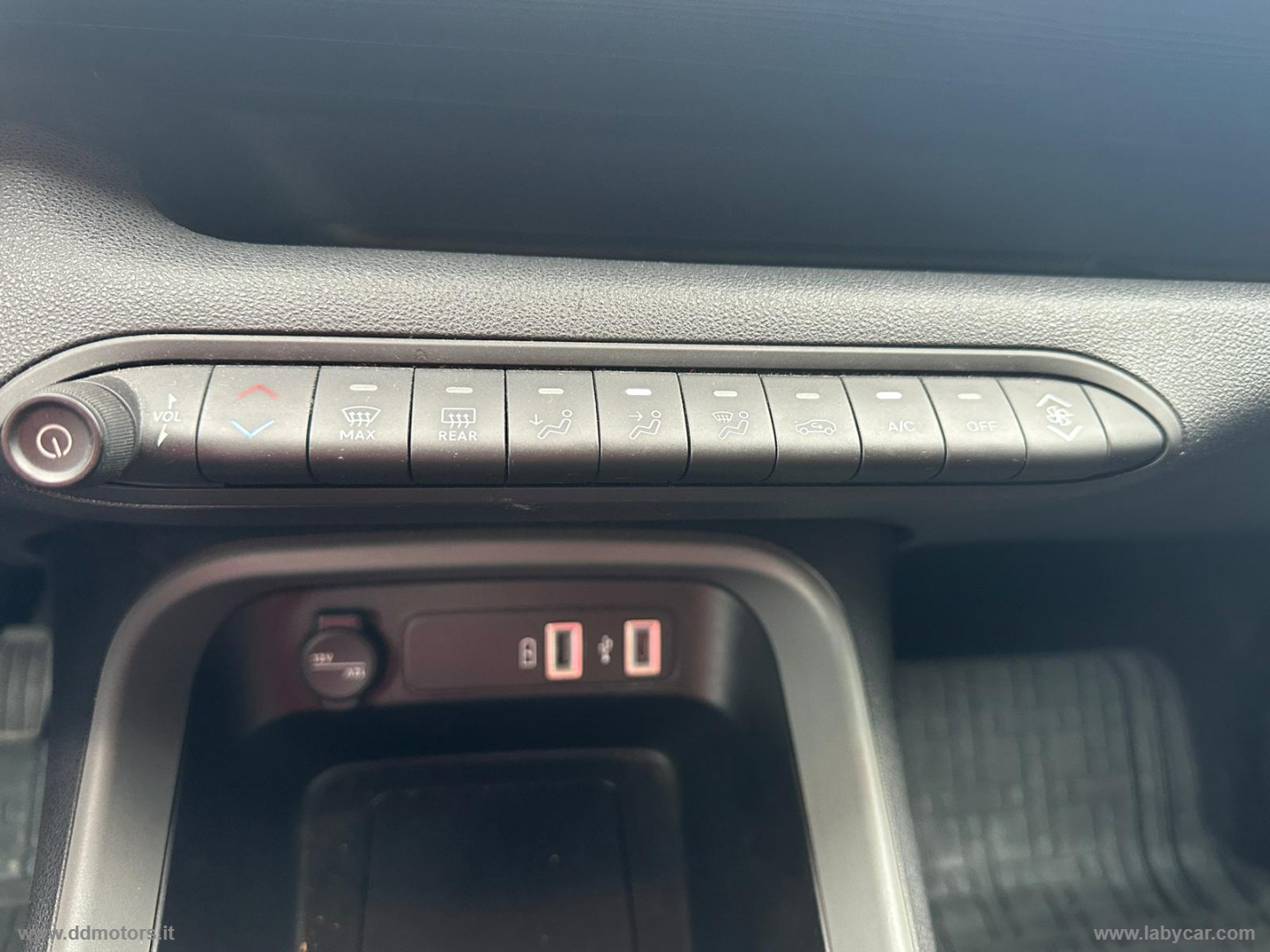 Avenger 1.2 Turbo 100 CV Longitude *NEOPATENTATI* - immagine 27