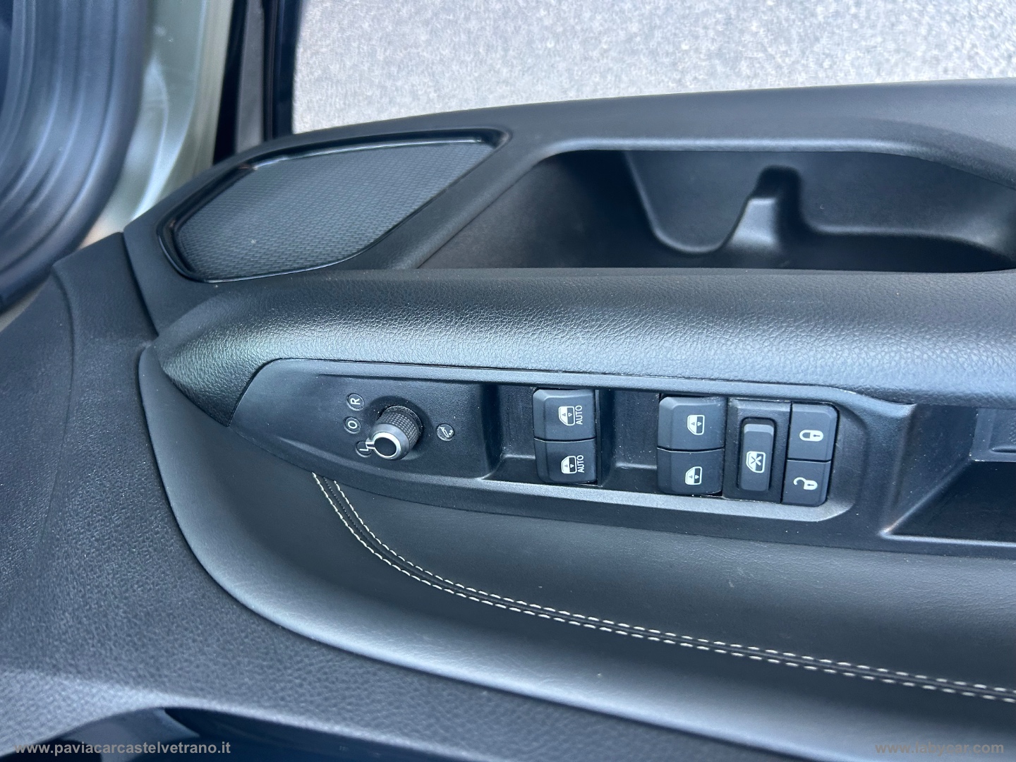 Compass 1.6 Multijet II 2WD S - immagine 27
