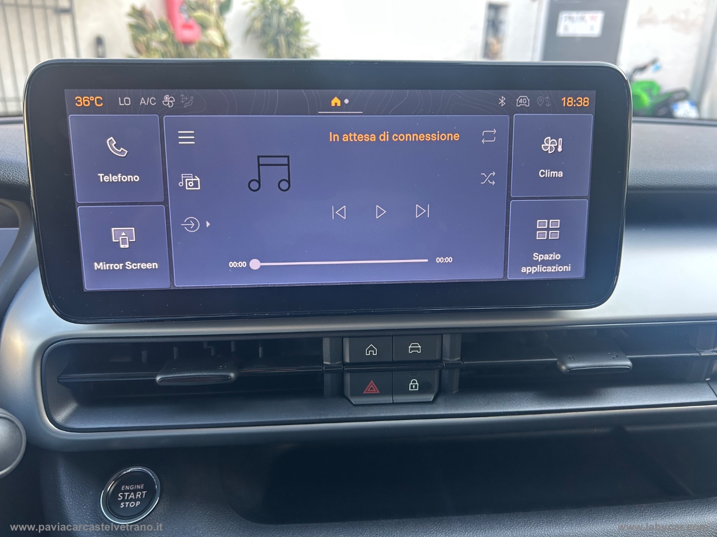 Avenger 1.2 Turbo 110CV e-Hybr. Summit KM/0 - immagine 27