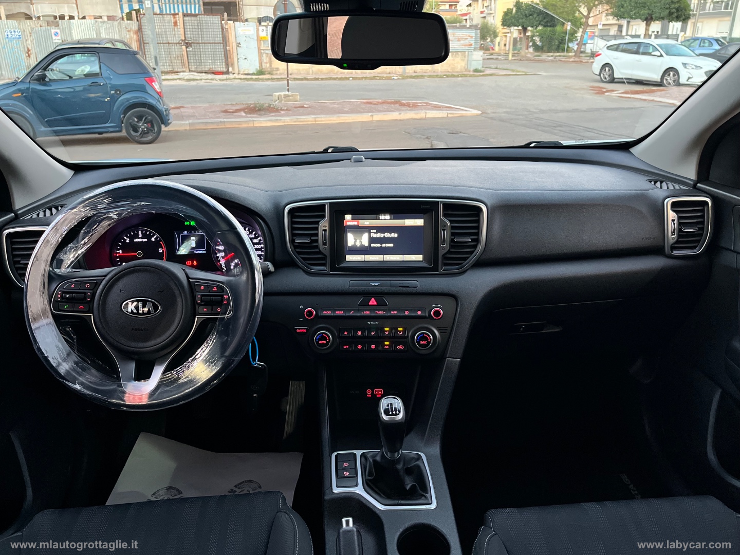 Sportage 1.7 CRDI 2WD Business Class - immagine 27