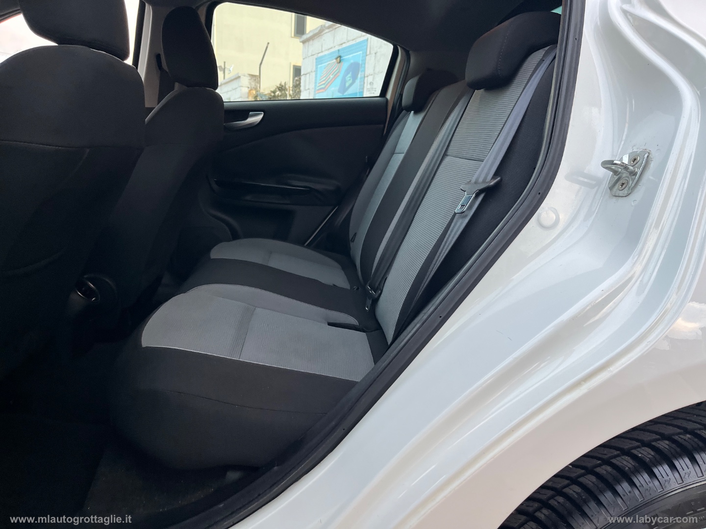 Giulietta 1.6 JTDm-2 105 CV Exclusive - immagine 27