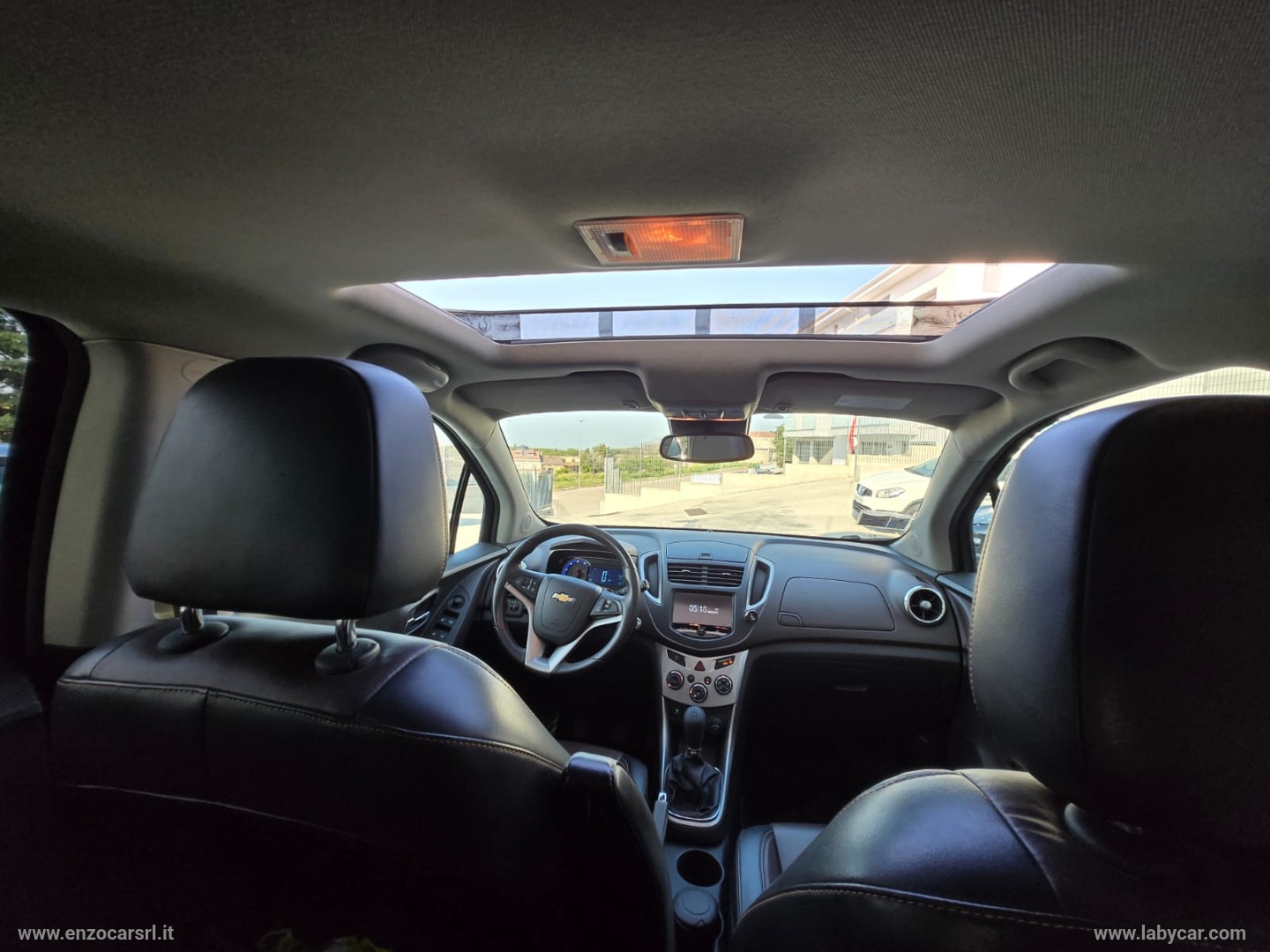 Trax 1.7D FWD LTZ TETTO APRIBILE - immagine 27