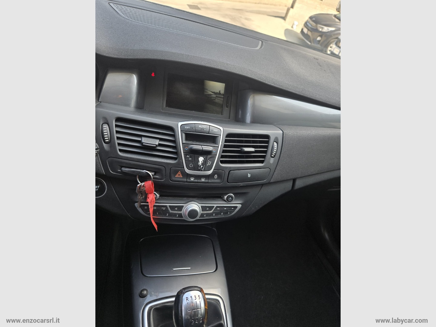 Laguna Coupé 2.0 dCi 150 CV Wave Edition - immagine 27