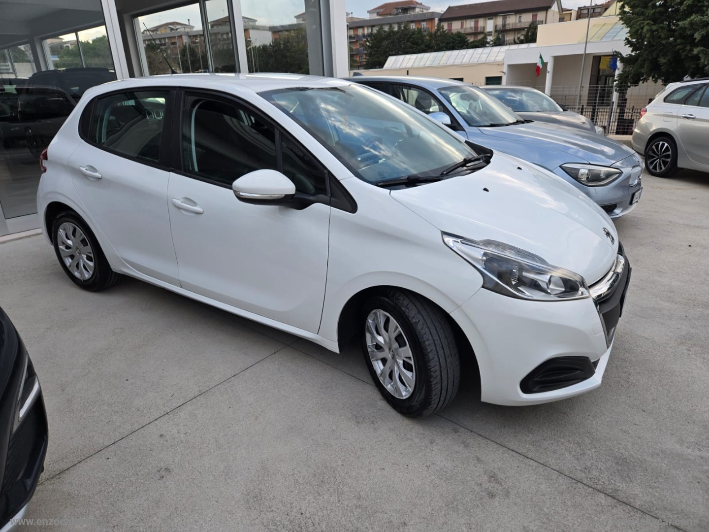 208 1.4 HDi 68 CV 5p. Active NEOPATENTATI - immagine 27